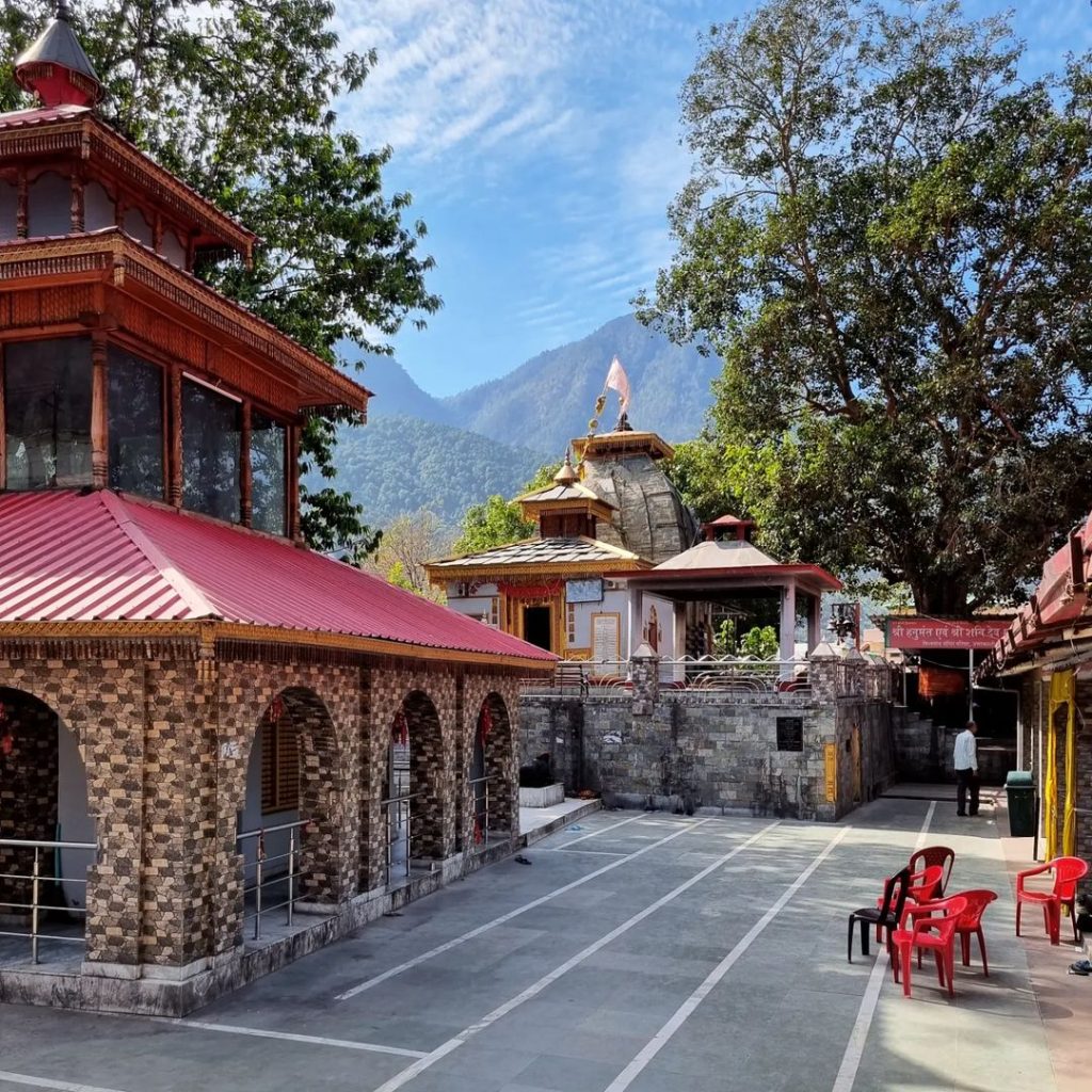 Kashi Vishwanath Temple Uttarkashi